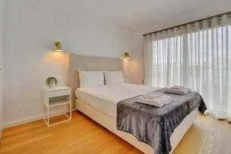 Apartamento 3 Quartos Piscina Aquecida *