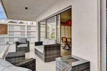 Apartamento 3 Quartos Piscina Aquecida شقة البوفيرا