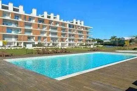 Apartamento 3 Quartos Piscina Aquecida Apartmán *